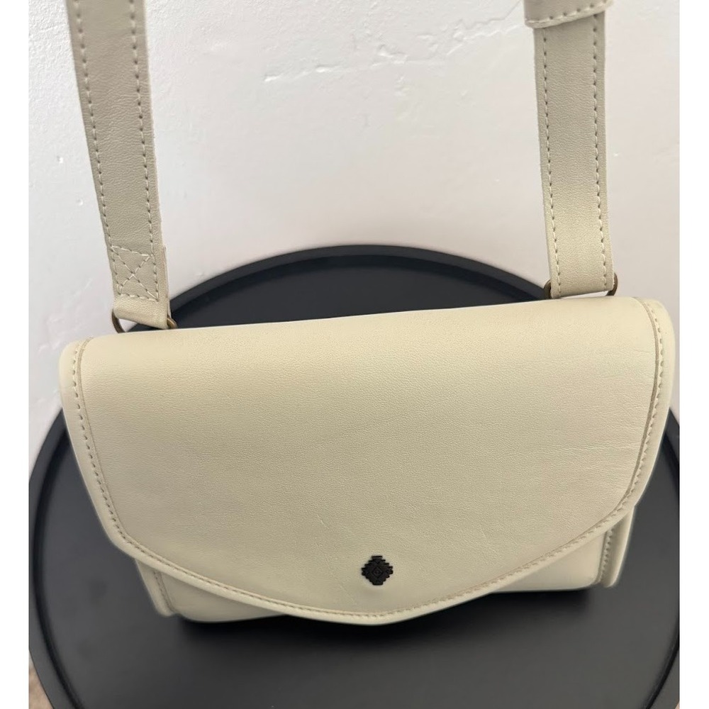 Nena & Co. Tesoro Cream Leather Envelope Crossbody Bag Boho - Picture 15 of 15